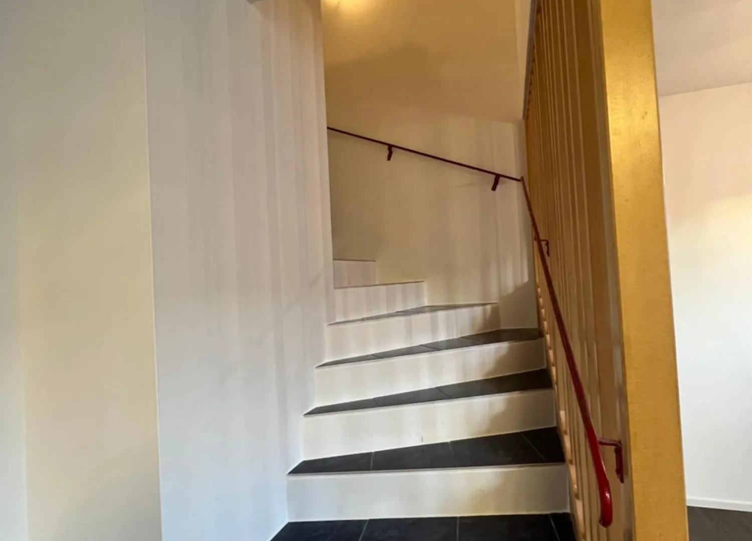 Wonderful Maisonette In Vienna With Parkingアパートメント アパート