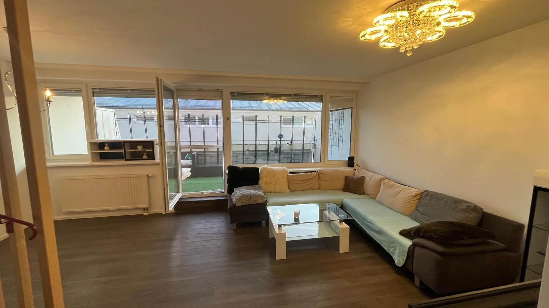 Wonderful Maisonette In Vienna With Parkingアパートメント