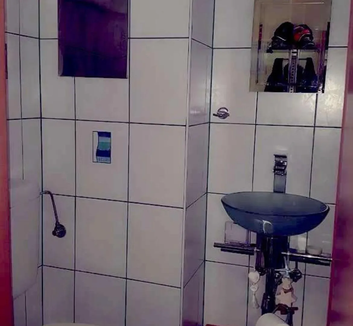 アパート Wonderful Maisonette In Vienna With Parkingアパートメント オーストリア